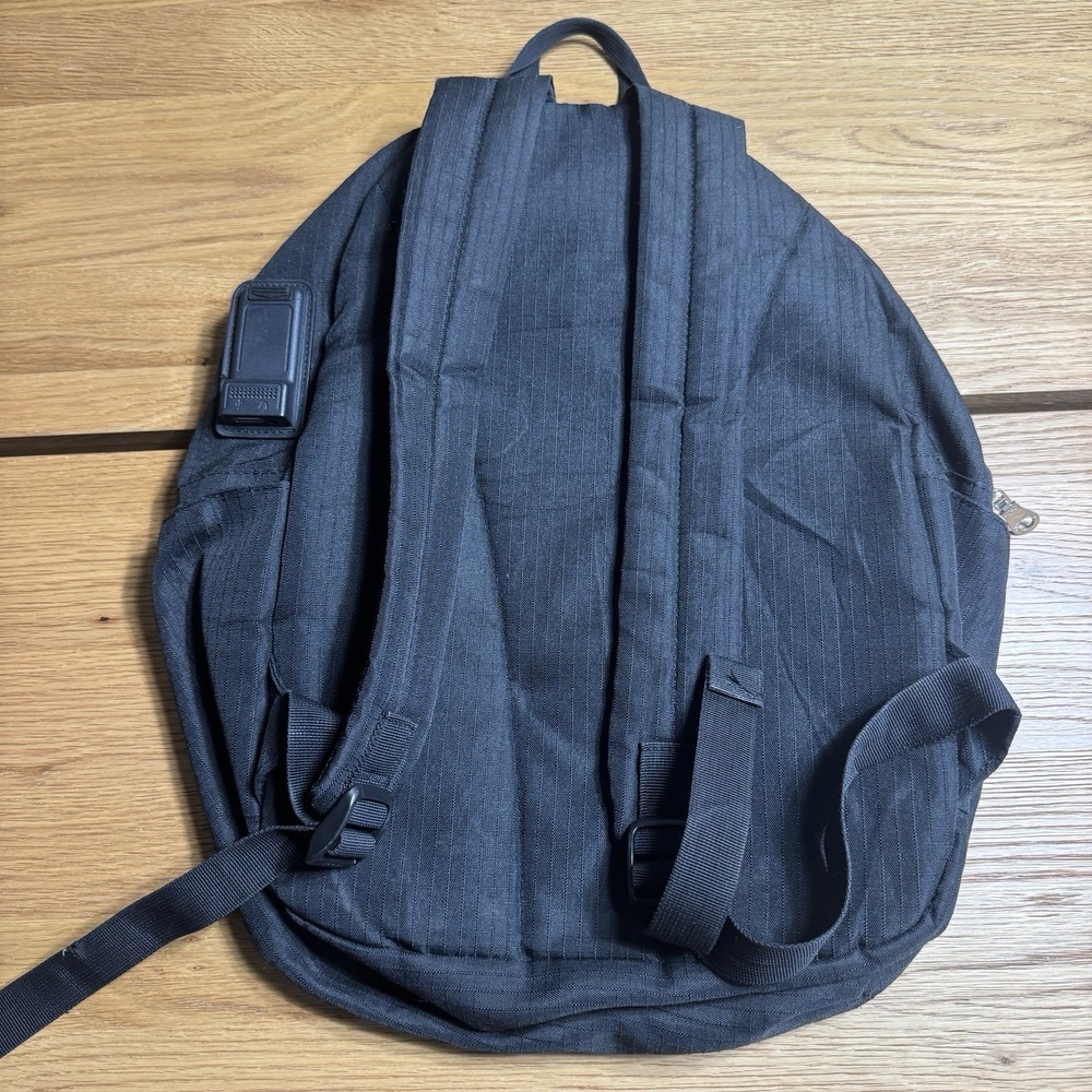 Mandelorian Backpack With USB & Aux - Picture 2 of 5